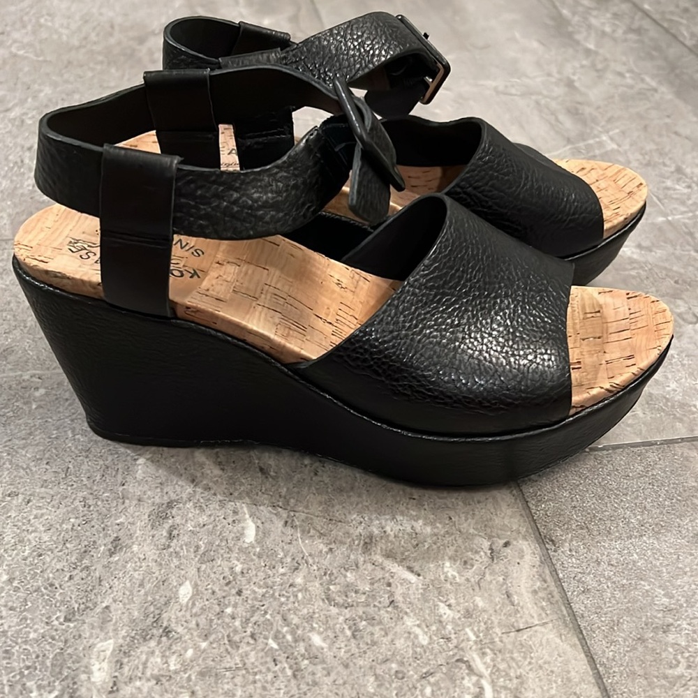 KORK-EASE KIERN LEATHER WEDGE SANDAL - Picture 6 of 10